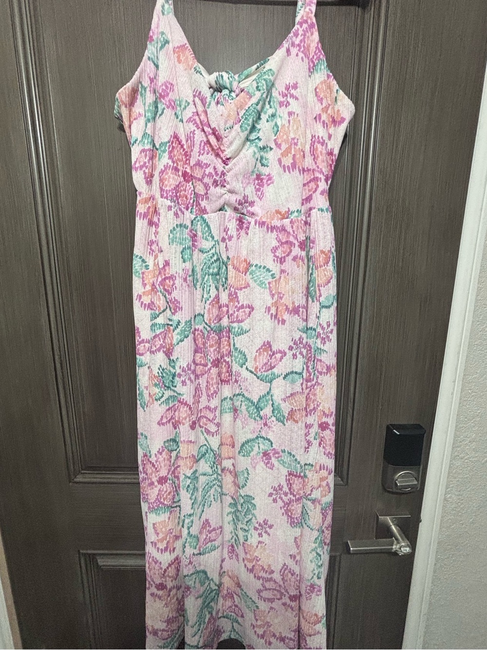 Torrid Midi dress with Pink, Green & Peach Floral Accents size 1